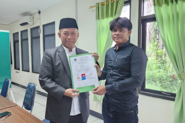 Berawal Diskusi tentang Islam dengan Alumni PKU2 MUI Kab. Bekasi, Febry akhirnya Mantap Masuk Islam